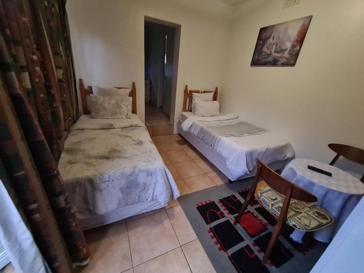 Zenith House Boston Self Catering Accomodation Cape Town Bagian luar foto