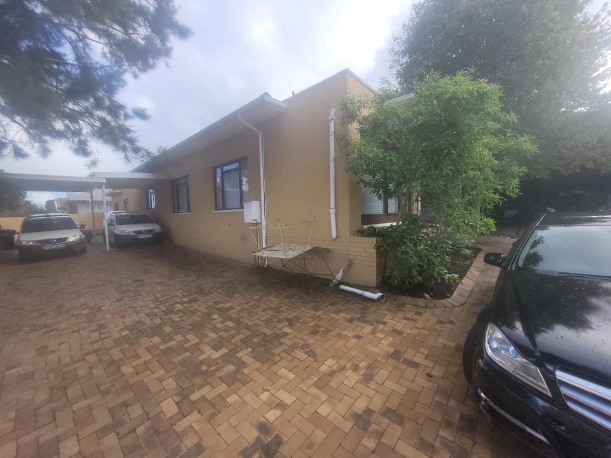 Zenith House Boston Self Catering Accomodation Cape Town Bagian luar foto