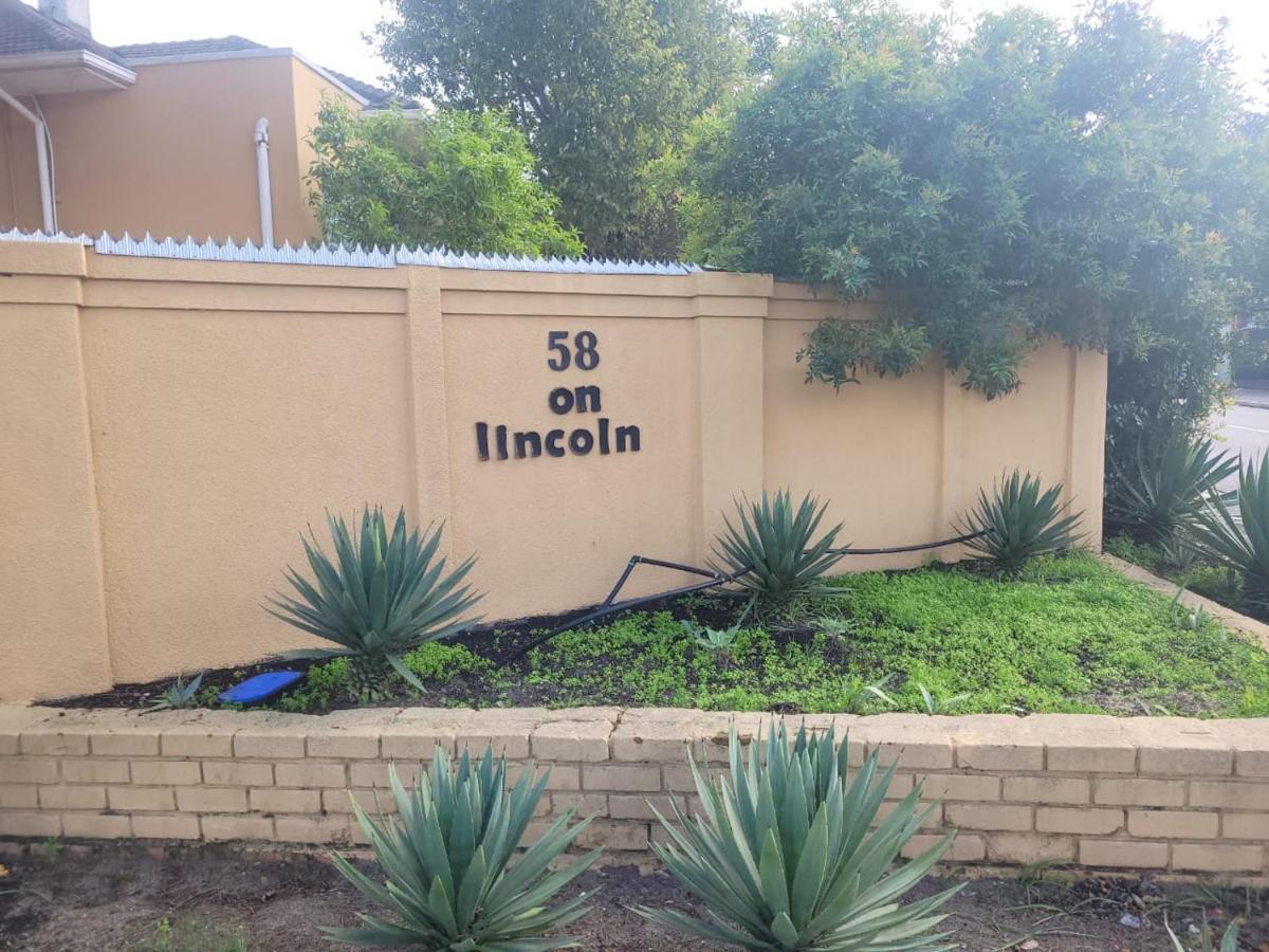 Zenith House Boston Self Catering Accomodation Cape Town Bagian luar foto