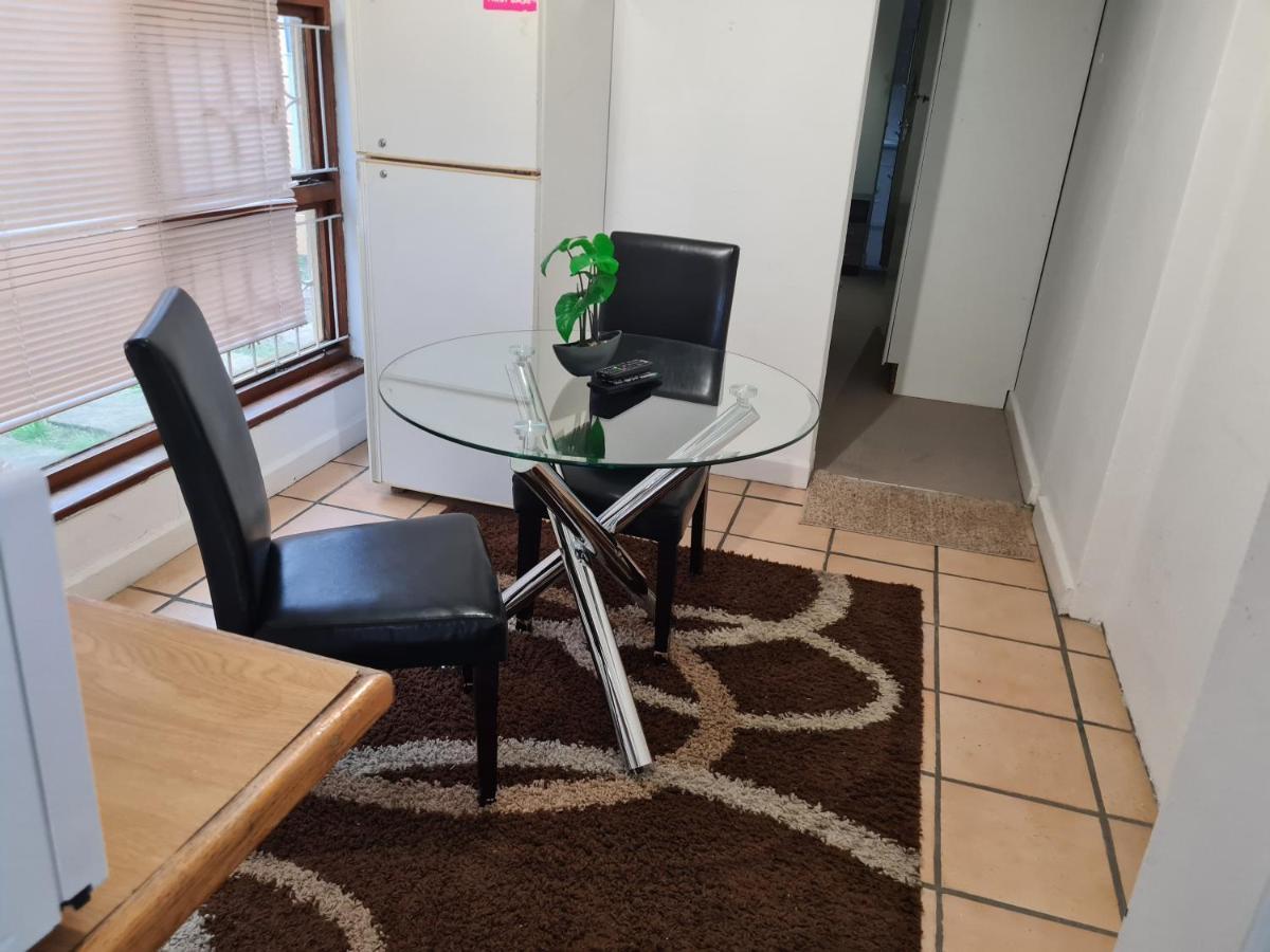 Zenith House Boston Self Catering Accomodation Cape Town Bagian luar foto